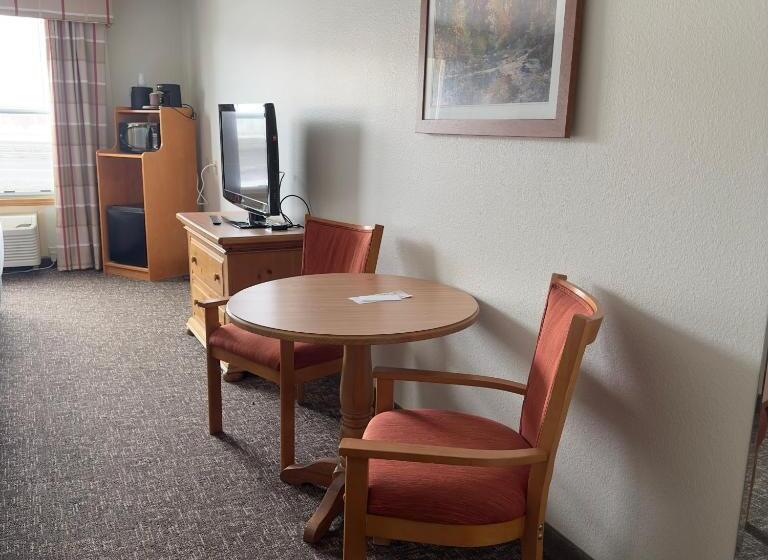 标准间, Duluth Inn & Suites Near Spirit Mountain