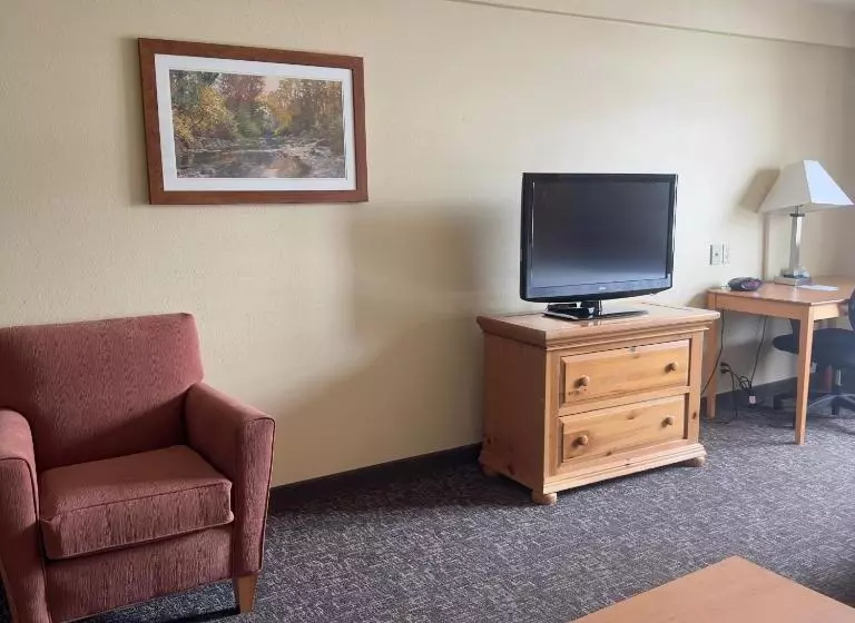Standard-huone King-vuode, Duluth Inn & Suites Near Spirit Mountain