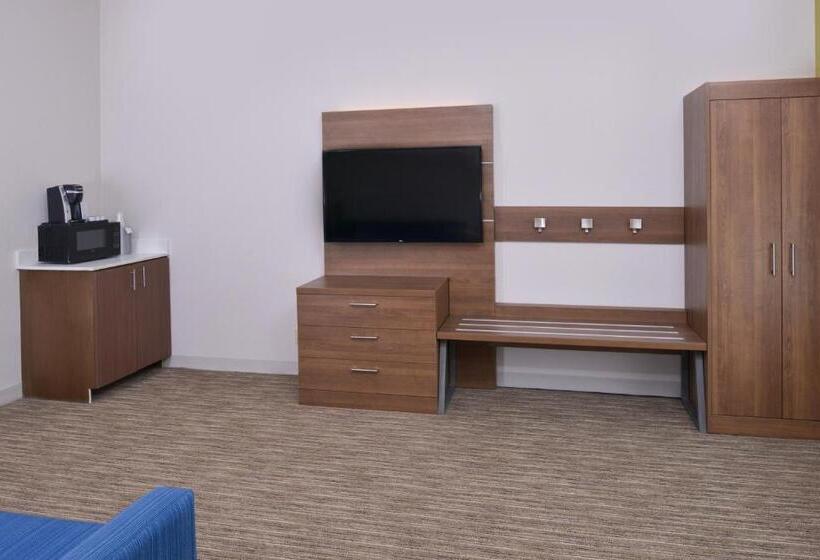 Люкс Адаптированный для Инвалидов, Holiday Inn Express & Suites   Omaha   120th And Maple, An Ihg