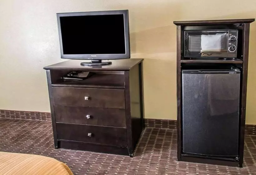 ２ダブルベッドのスタンダードルーム, Quality Inn Near Blue Spring