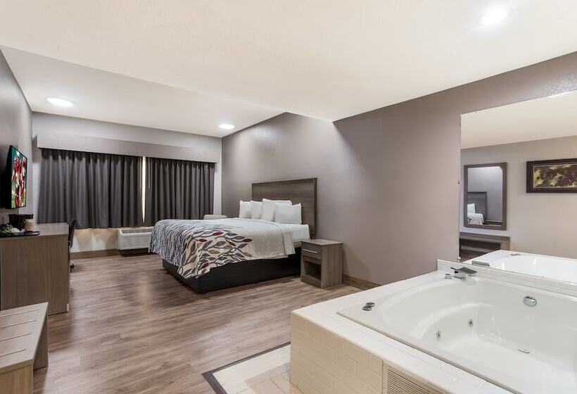 Люкс с гидромассажем, Red Roof Inn & Suites Corbin