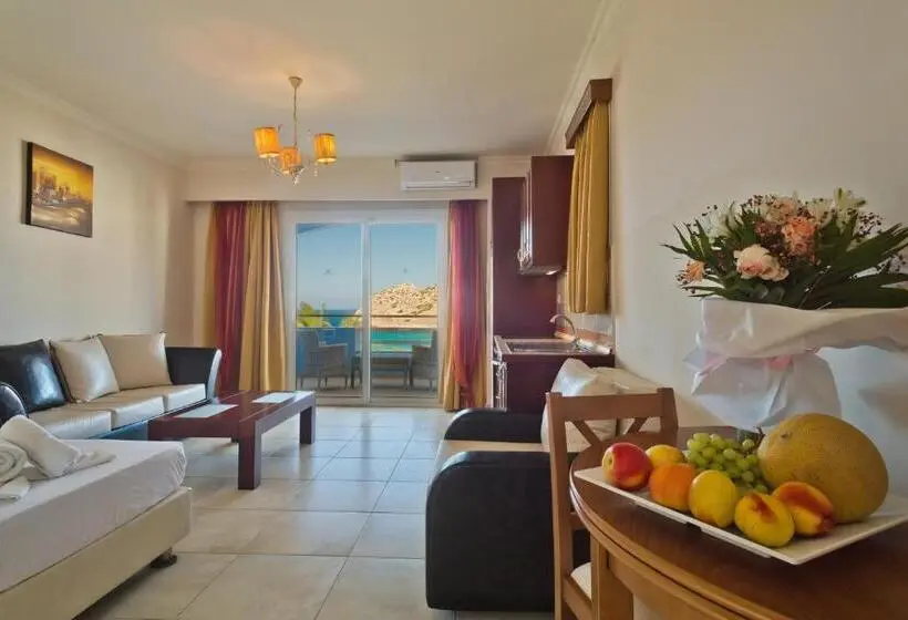 آپارتمان 1 خوابه با چشم‌انداز دریا, Royal Beach