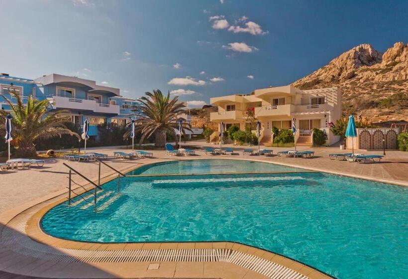 استودیو استاندارد با چشمانداز استخر, Royal Beach