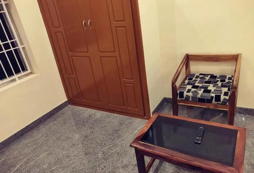 Economy Quadruple Room, Wins