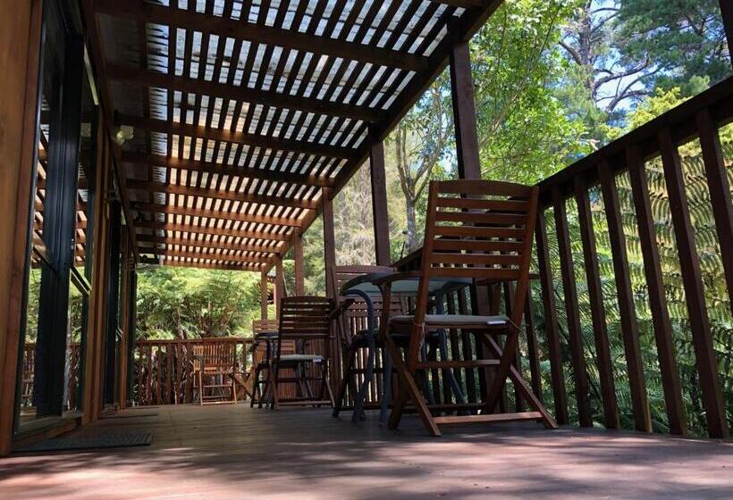 חדר סטנדרט לשלושה עם חדר אמבטיה משוף, Kanuka Ridge Lodge