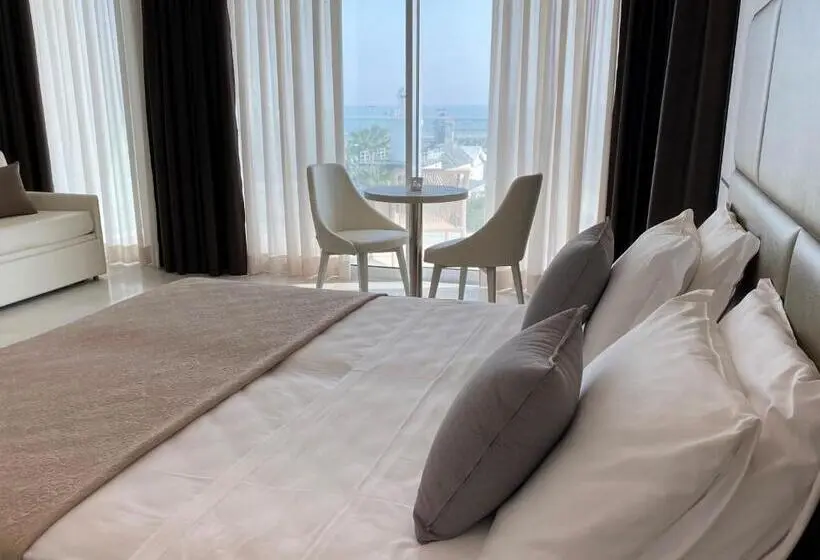 Sviitti Merinäkymä, Edison Hotel Seaview & Spa