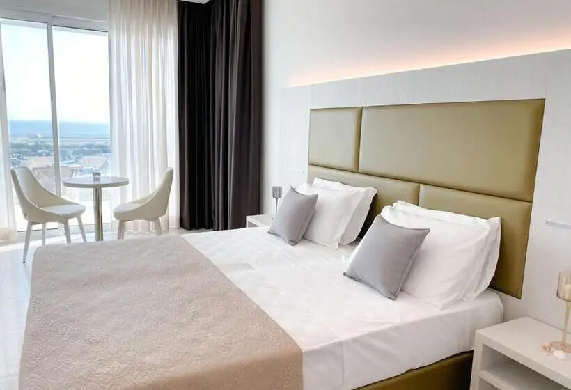 Sviitti Merinäkymä, Edison Hotel Seaview & Spa