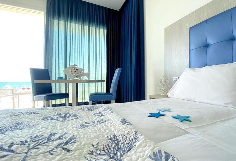 Люкс Вид на Море, Edison Hotel Seaview & Spa