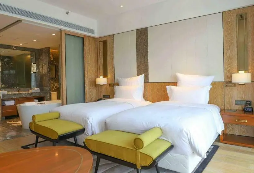 バルコニー付きデラックスルーム, Pullman Changbaishan Resort