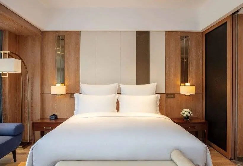 バルコニー付きデラックスルーム, Pullman Changbaishan Resort