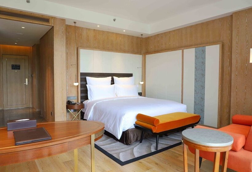 Номер Deluxe с Балконом, Pullman Changbaishan Resort