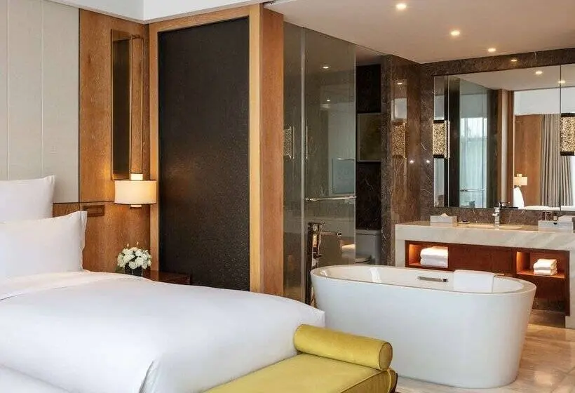 バルコニー付きスーペリアルーム, Pullman Changbaishan Resort