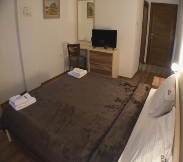 اتاق لوکس, Motel & Restaurant Dar