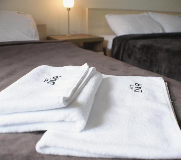 اتاق استاندارد سه نفره, Motel & Restaurant Dar