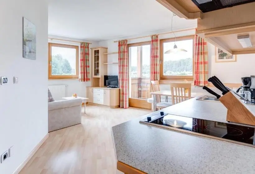 Huoneisto 1 Makuuhuone Näkymä, Pension Haus Am See