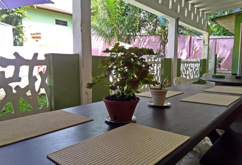 اتاق خانوادگی با چشم‌انداز باغ, Pousada Nova Primavera