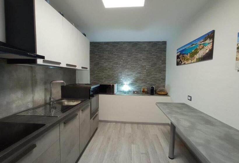 Familienzimmer, Villaggio Est Affittacamere