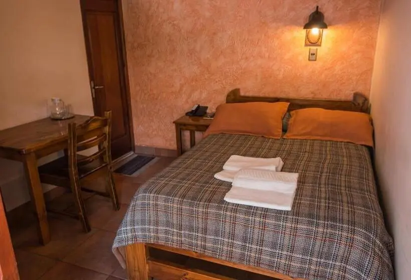 اتاق استاندارد یک نفره, La Escondida Hostal