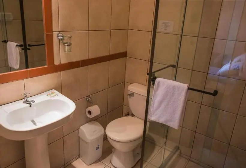 اتاق استاندارد یک نفره, La Escondida Hostal