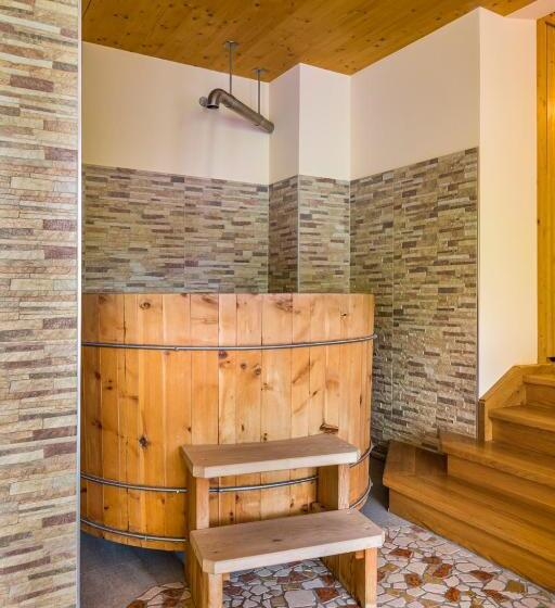 شقة ديلوكس غرفة نوم واحدة, Tonibauer