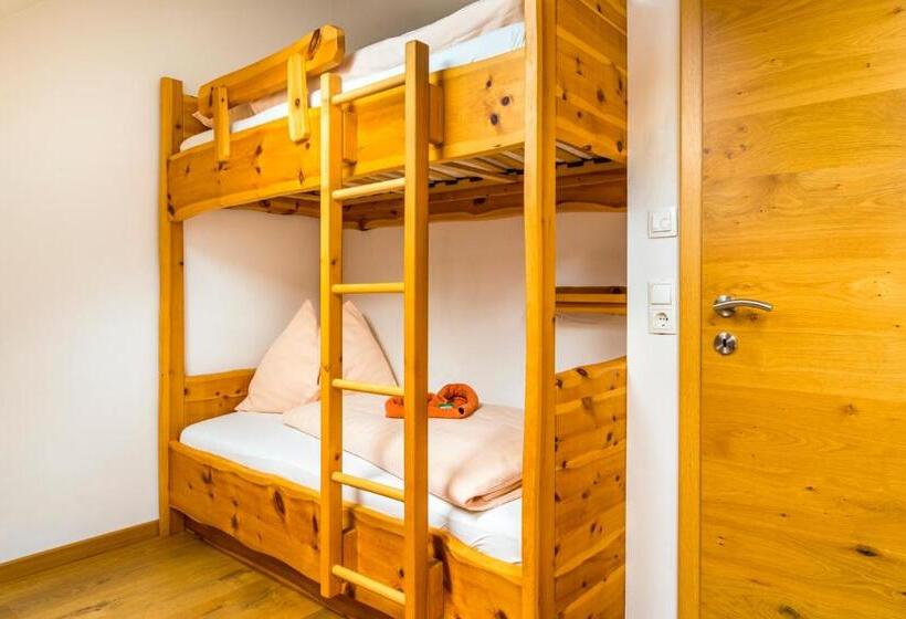 Апартаменты Deluxe 1 Спальня, Tonibauer