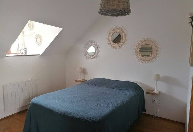 컴포트 룸, La Diligence