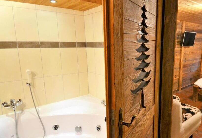 スーペリアールーム, Les Chambres Et Roulottes Des Noisetiers