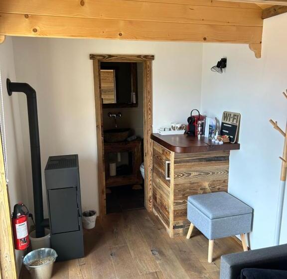 スタンダードルーム, Les Chambres Et Roulottes Des Noisetiers