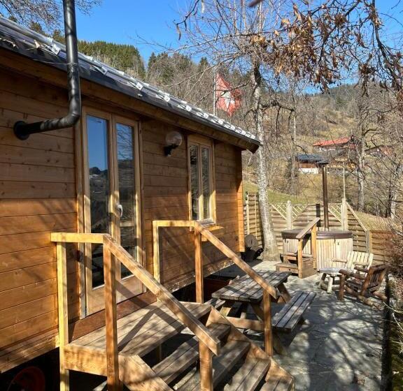 スタンダードルーム, Les Chambres Et Roulottes Des Noisetiers