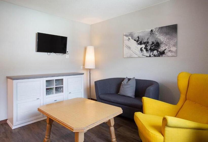 آپارتمان 3 خوابه, Midland