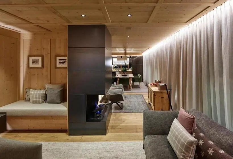 １ベッドルームペントハウスアパート, Residence Villa Al Sole