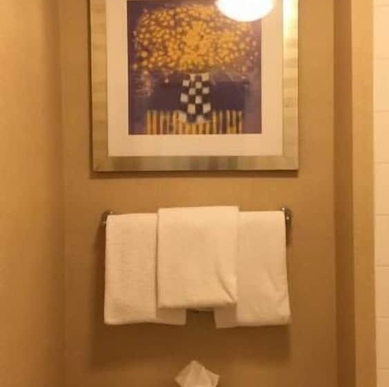 חדר סטנדרט שתי מיטות זוגיות, Howard Johnson By Wyndham Merrillville