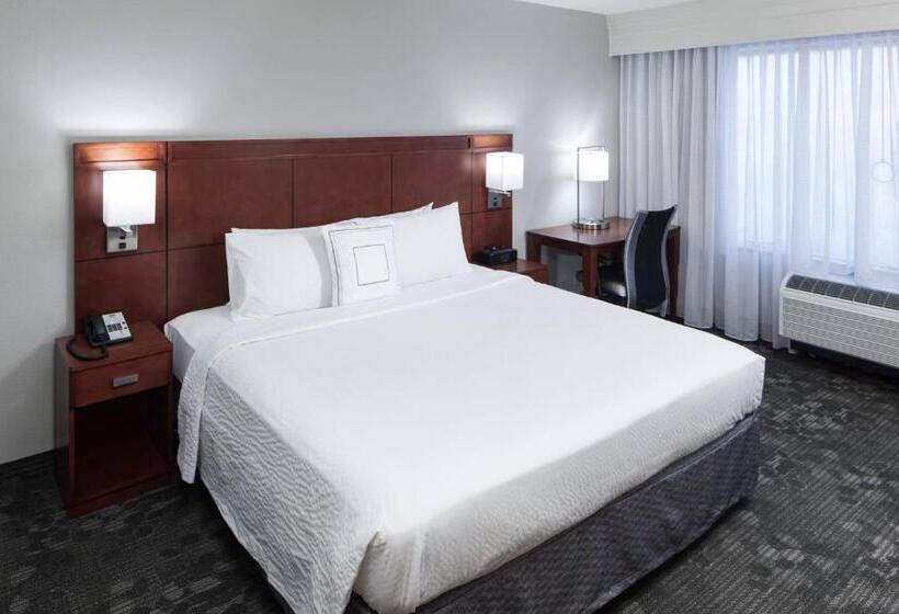 带大床的标准间, Courtyard Alexandria Old Town/southwest