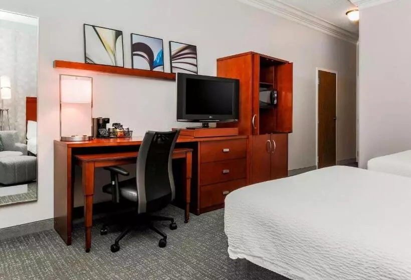 ２ダブルベッドのスタンダードルーム, Courtyard By Marriott Orlando Lake Mary North