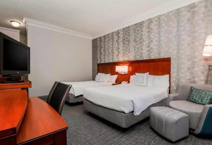 ２ダブルベッドのスタンダードルーム, Courtyard By Marriott Orlando Lake Mary North