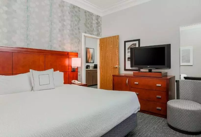 キングサイズベッドのスイートルーム, Courtyard By Marriott Orlando Lake Mary North