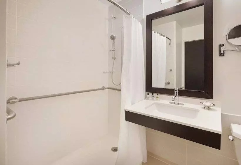 Standard-huone 2 Parivuodetta, Courtyard New York Manhattan/times Square