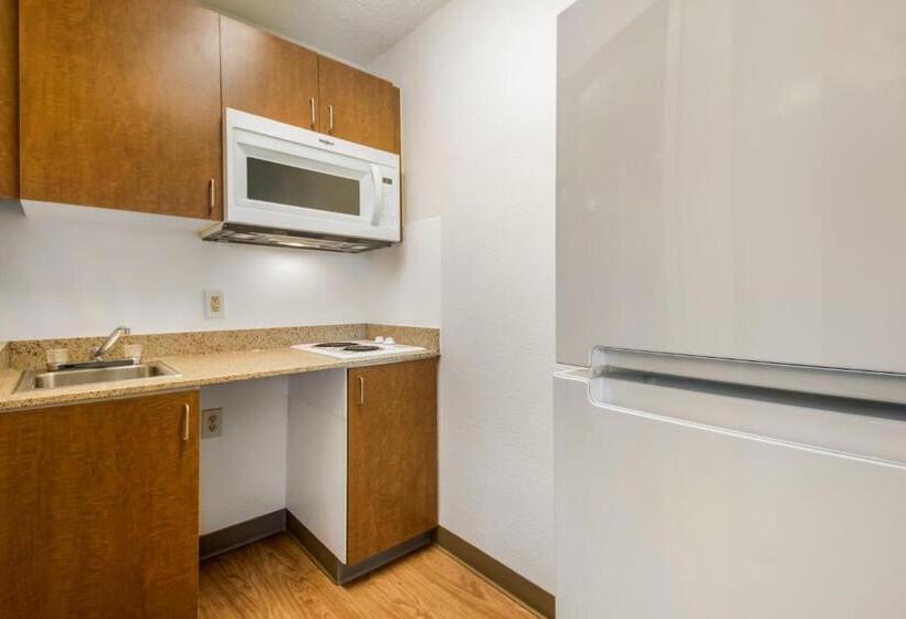 Студио Стандарт Кровать Кинг, Hometowne Studios By Red Roof Dallas   Mesquite