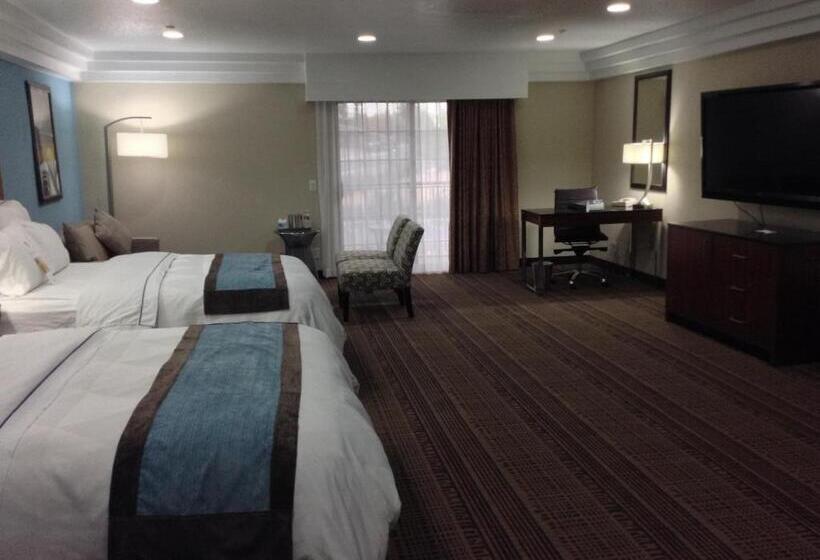 标准工作室, Doubletree By Hilton Chatsworth