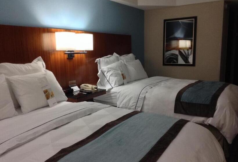 带2个双人床的标准工作室, Doubletree By Hilton Chatsworth