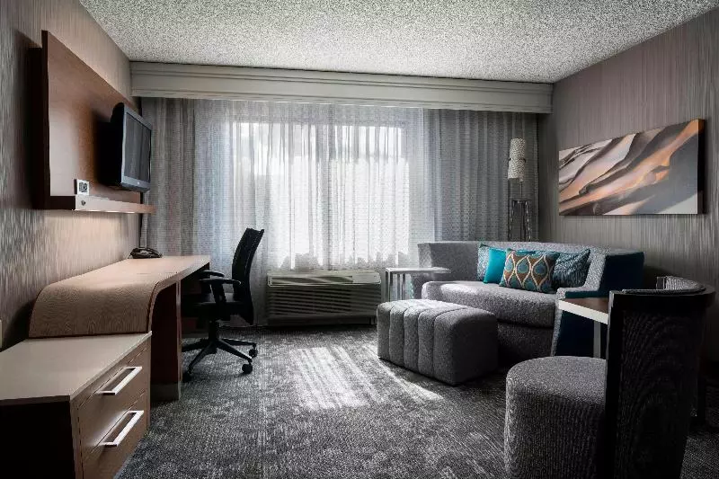 キングサイズベッドのスイートルーム, Sonesta Select Tempe Downtown