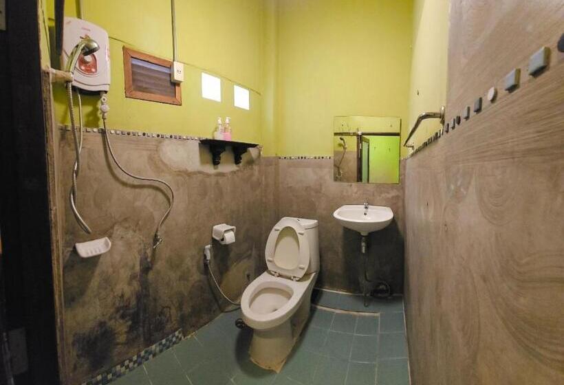 اتاق اکونومی, Mi Casa Thaphae Chiang Mai