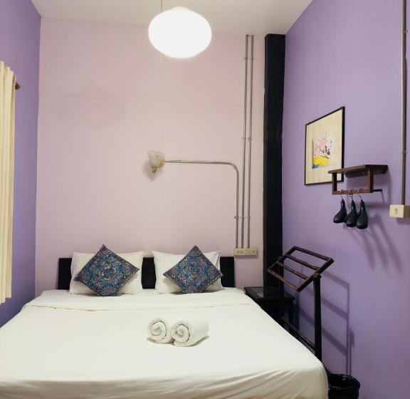 اتاق خانوادگی, Mi Casa Thaphae Chiang Mai