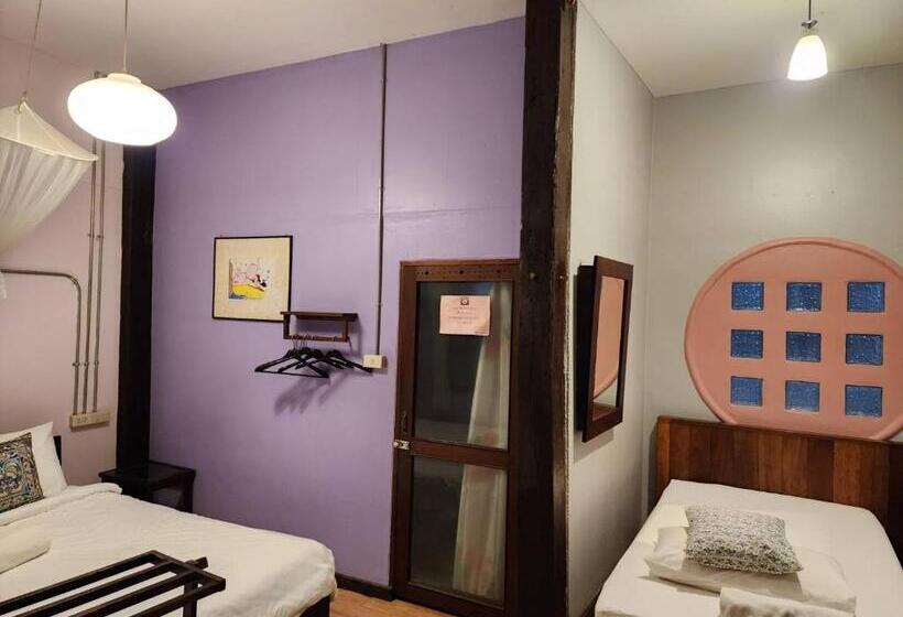 اتاق خانوادگی, Mi Casa Thaphae Chiang Mai