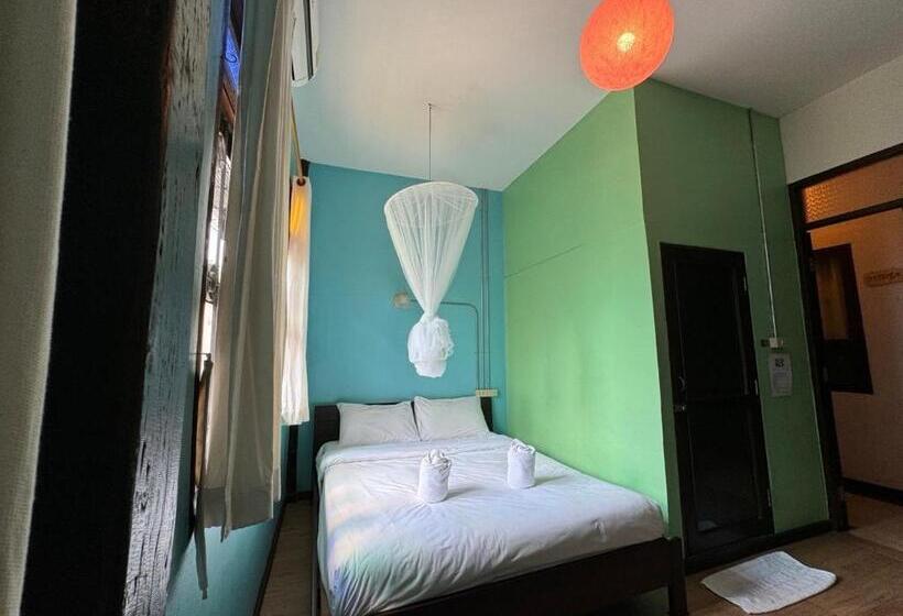 اتاق استاندارد, Mi Casa Thaphae Chiang Mai