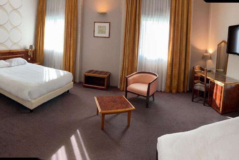 Семейный Номер, Le Manoir