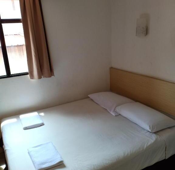 Номер Deluxe, Old Penang Hotel   Penang Times Square