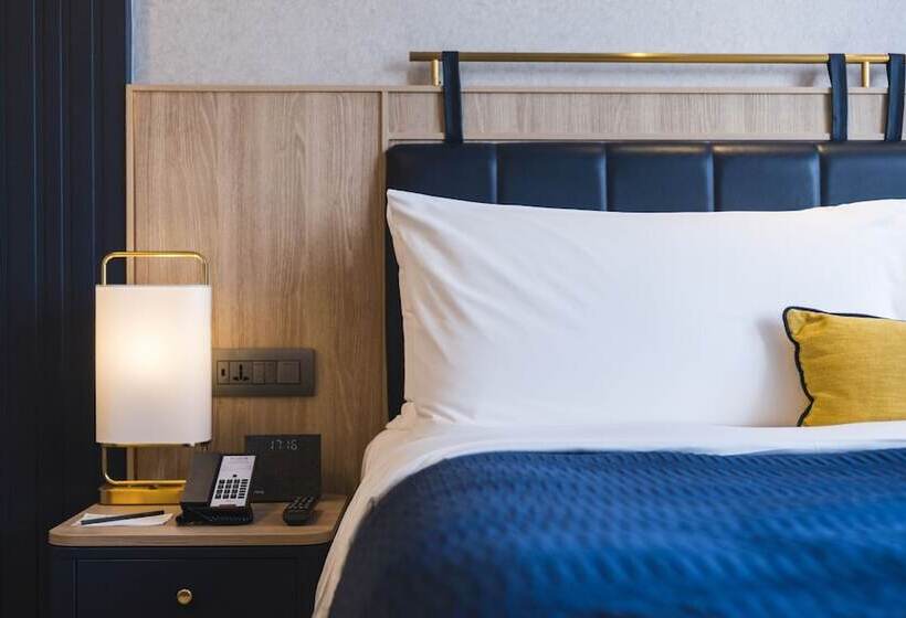 Suite 2 Dormitoare, Staybridge Suites Bangkok Thonglor An Ihg