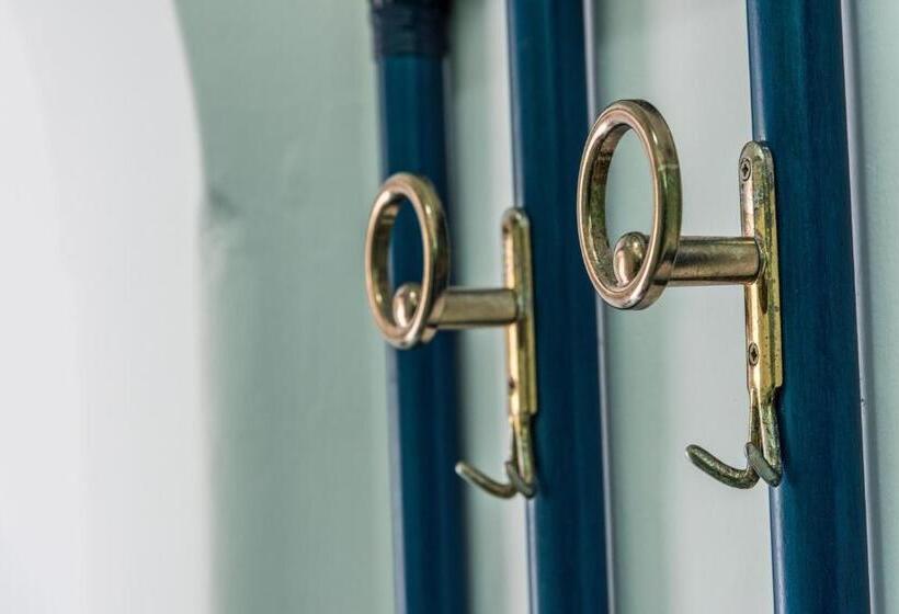 استودیوی استاندارد, Ischia Dream Sunset