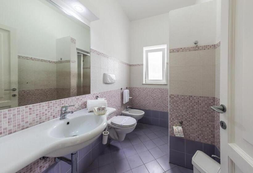 اتاق خانوادگی, Ischia Dream Sunset